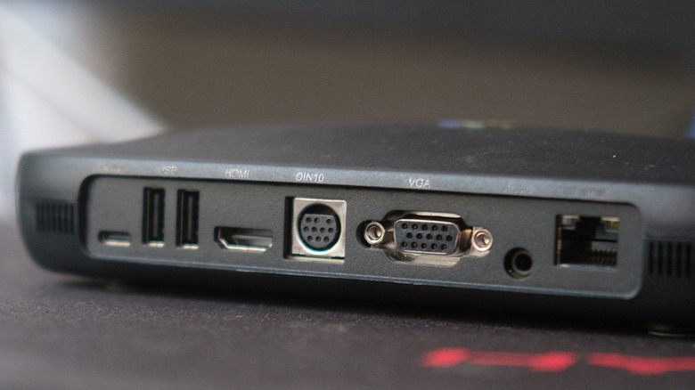 SuperStation rear port selection for video, USB, and Ethernet