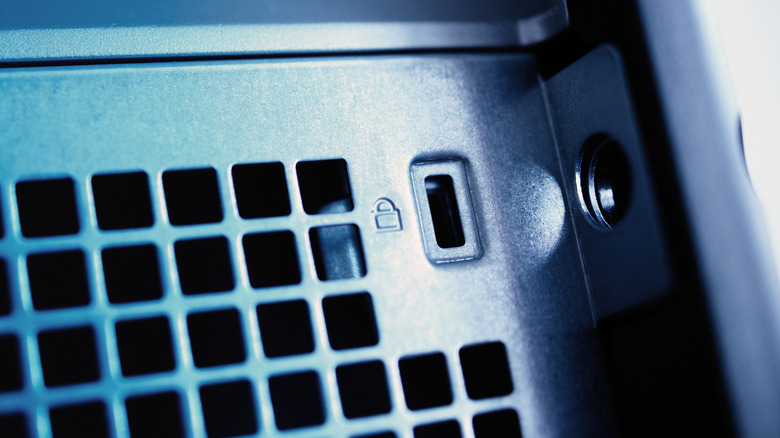 close-up of back of server group showing kensington lock slot