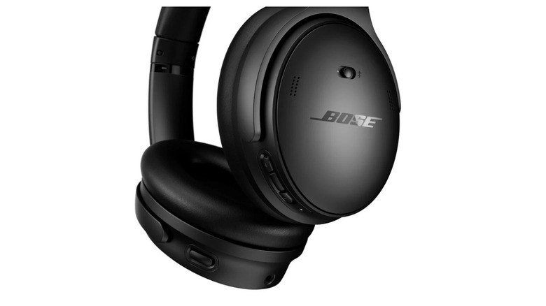 Side shot of the Bose QuietComfort Headphones showing the Bluetooth switch on the side panel