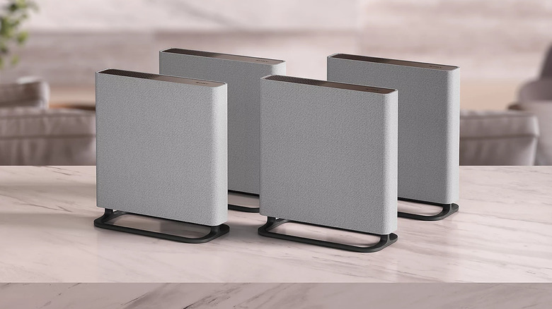 Sony BRAVIA Theatre Quad placed on a table.