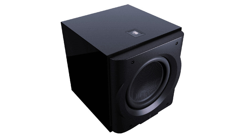 The Perlisten Audio D15s on a white background