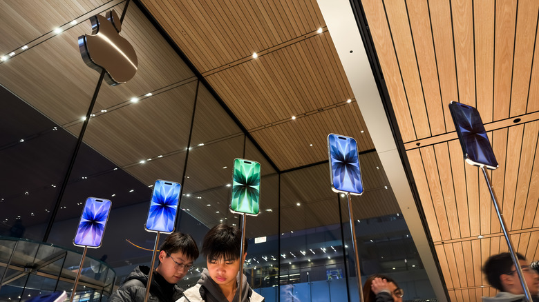 The iPhone 17 on display.