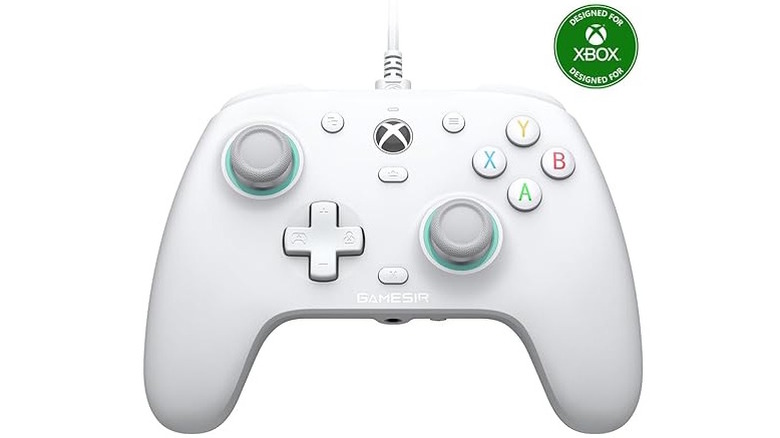 The GameSir G7 SE Xbox controller on a white background