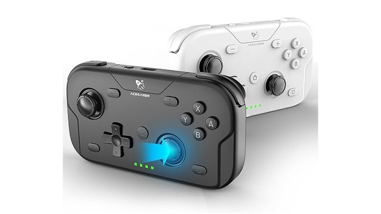 The AceGamer 2 Pack Pocket Controllers