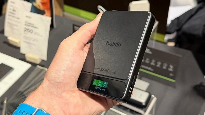 Belkin's new power bank at Showstoppers