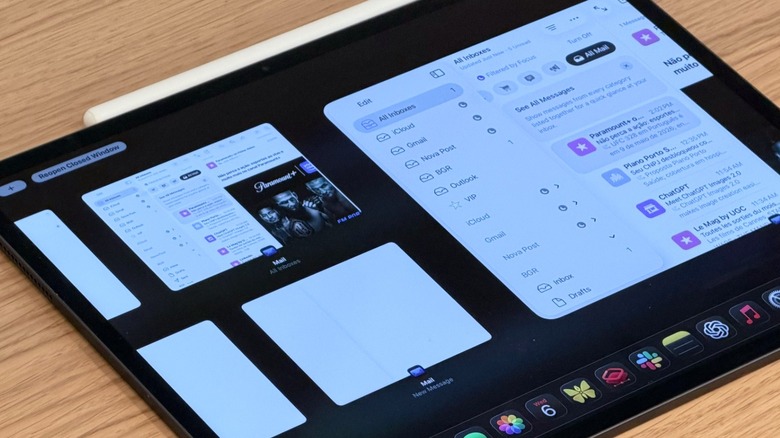 Multitask view of Hidden Windows on iPadOS
