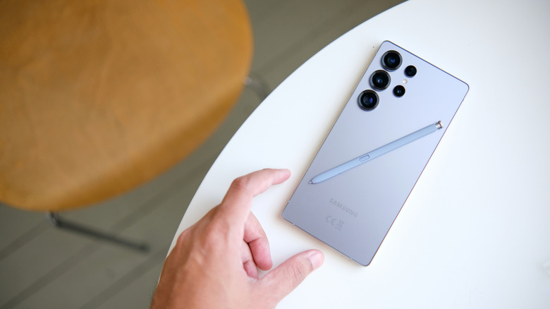 The Galaxy S25 Ultra on a table.