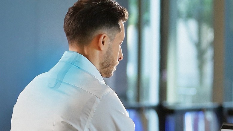 Sony's Reon Pocket Pro Plus visible inside a man's shirt cooling him down.