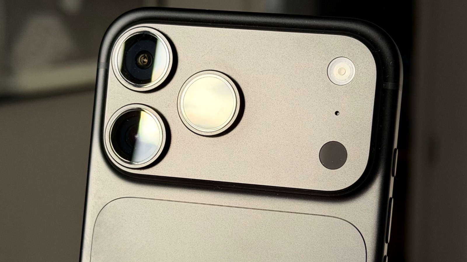 Upgrading your smartphone every year just gets you to spend more money for incremental upgrades that don't really make a difference from the previous iteration.