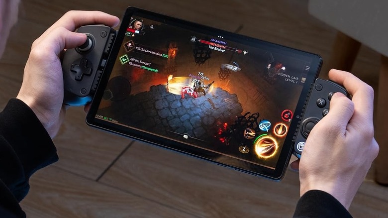 Playing a game using the GameSir X5 Lite Mobile Controller