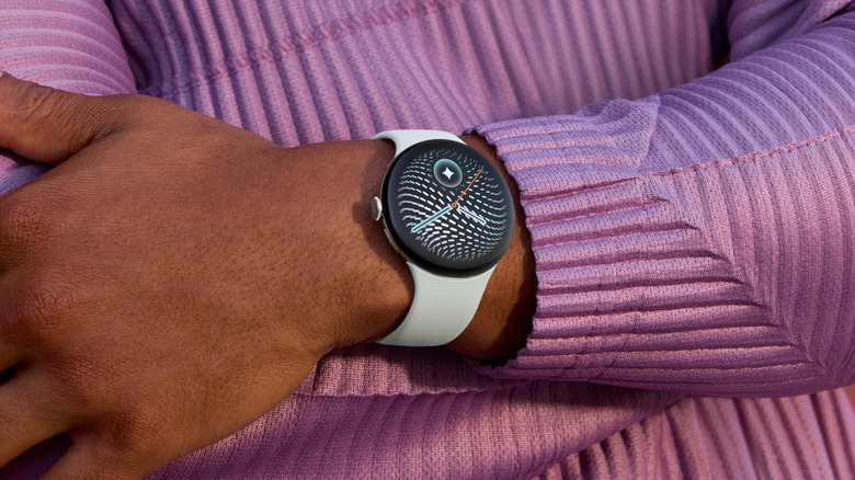 Close-up of the new Gemini icon on the Pixel Watch 5