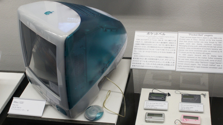 An Apple iMac in a museum.