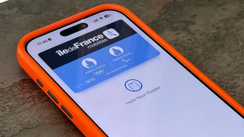 Authenticated Apple Pay card in the Wallet app