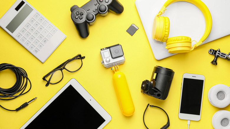 a bunch of home tech gadgets