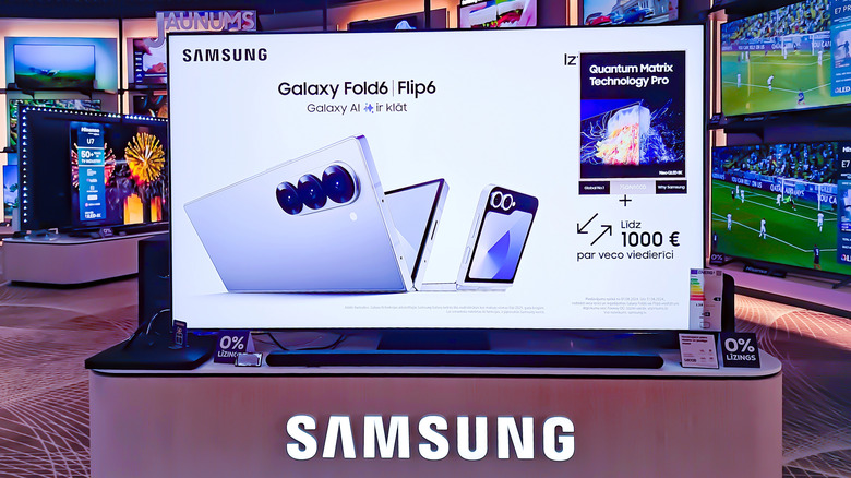 Samsung HDTV display