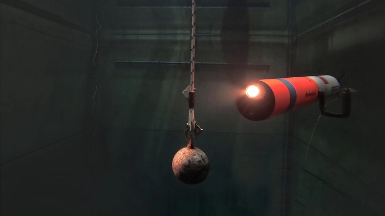 An image of the Archerfish minesweeper targeting an underwater mine