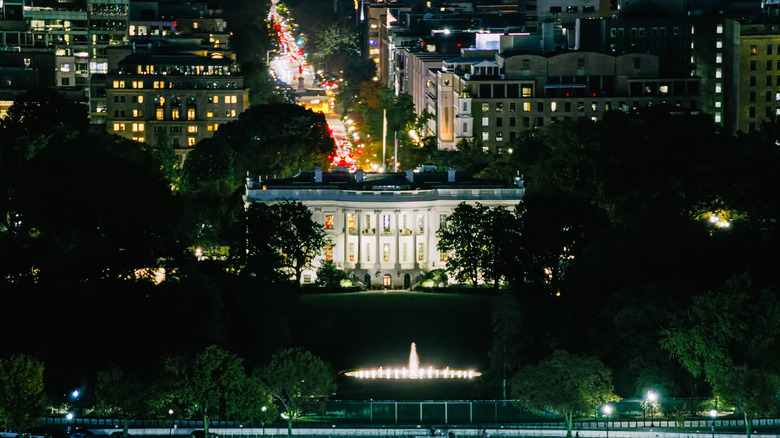 Image of the White House at night.