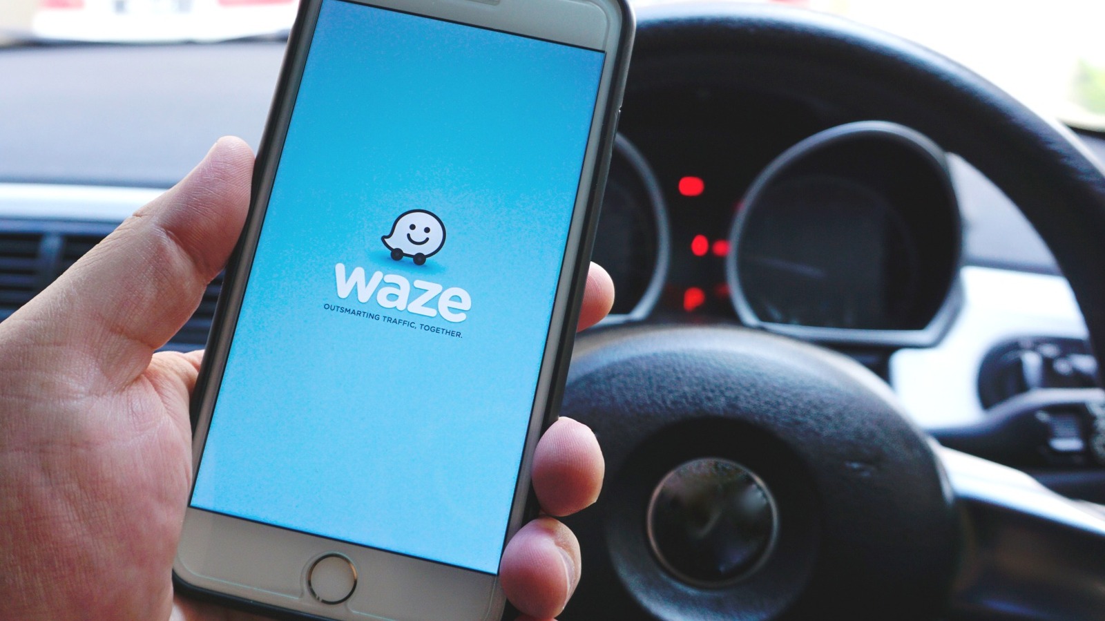 These Apps Can Help Track Your Mileage On Waze - Here's How