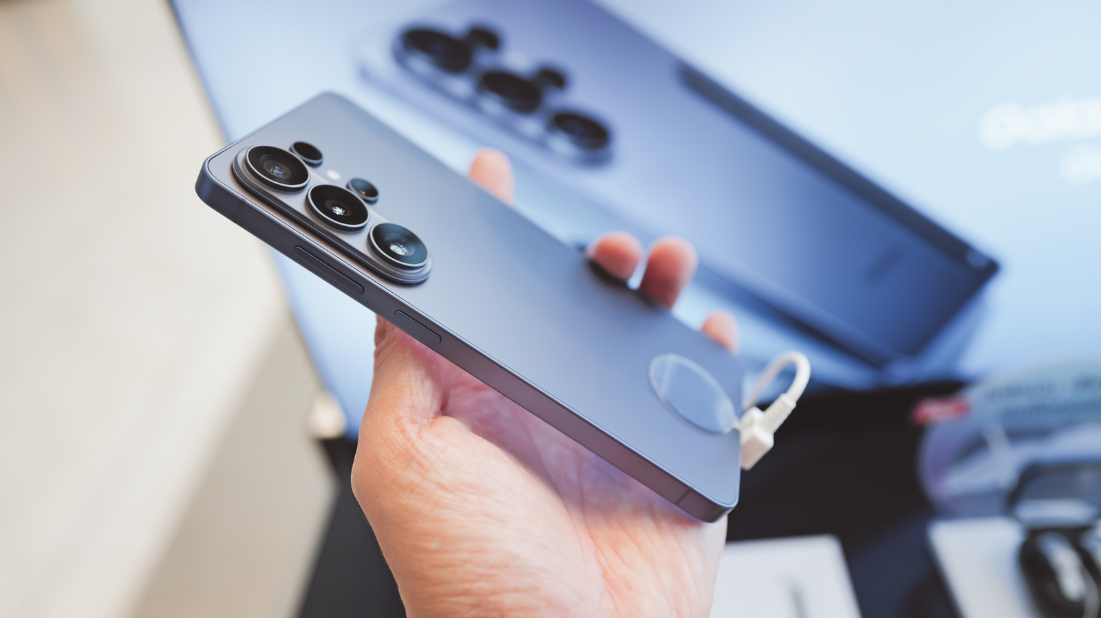 These Galaxy S26 Cases Fix That Annoying Camera Bump