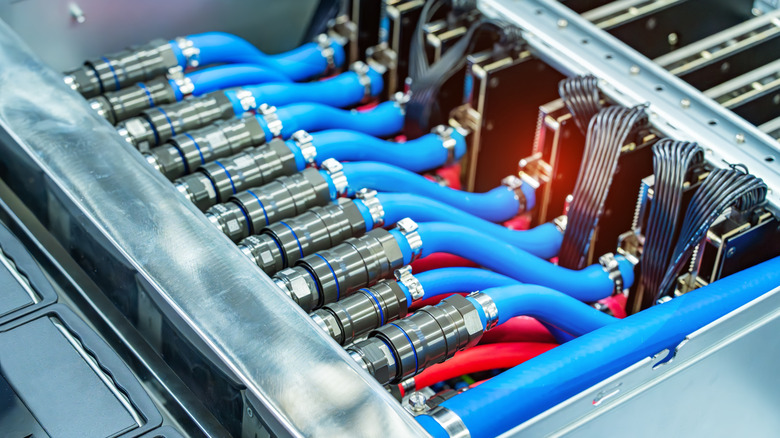 Liquid cooling system for an AI server rack