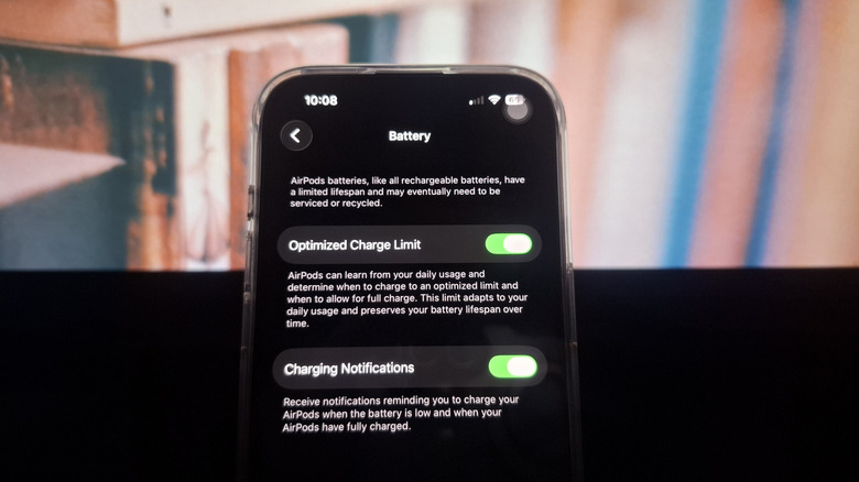 Turning on Charge Notifications in iPhone for AirPods