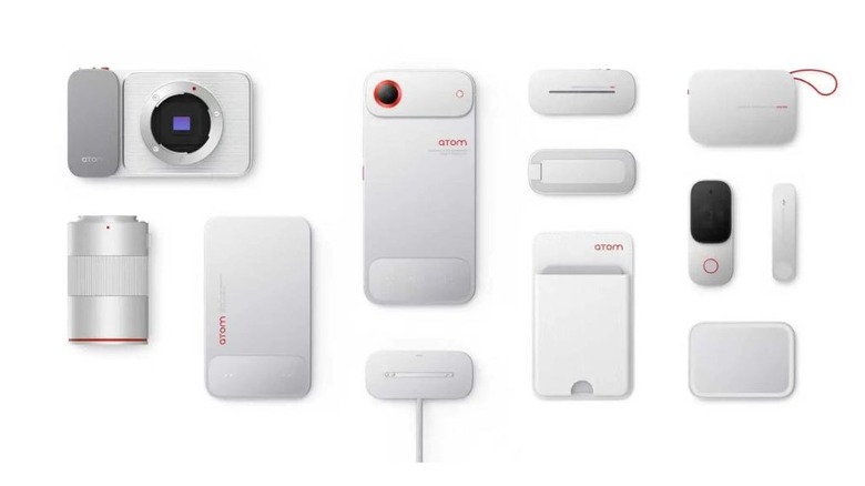 Tecno's Atom concept phone with accessories