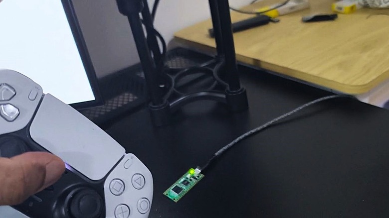 Screenshot of DS5Dongle and Pico 2W from user SlaveKnightSoman on Reddit.