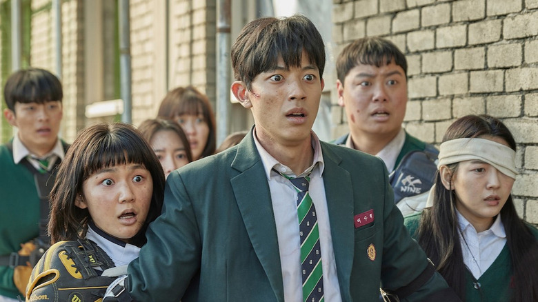 This School-Set Zombie K-Drama Is One Of Netflix's Most Binge-Worthy Shows