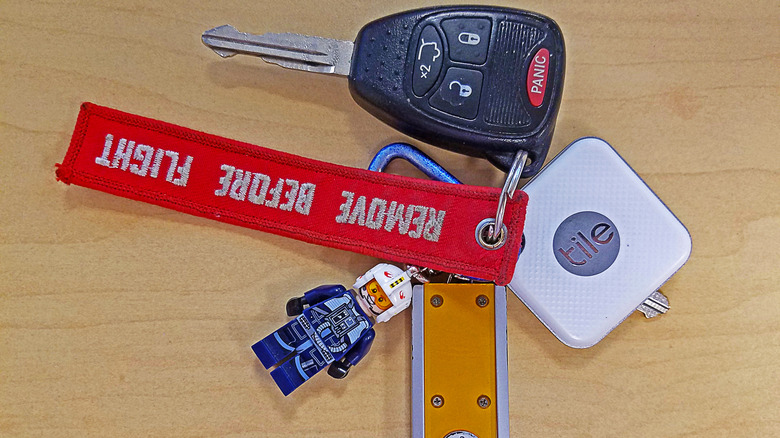 tile tracker on a set of keys