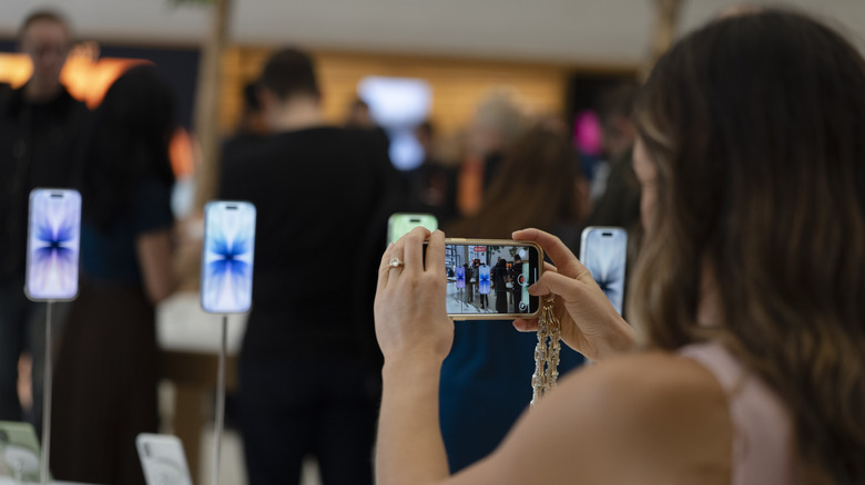 Taking a video of Apple's iPhone 17 lineup