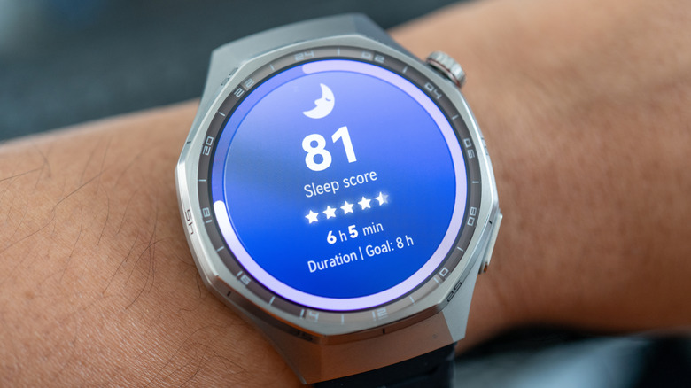smartwatch showing sleep score of 81, with 6 hours and 5 minute duration and a goal of 8 hours noted.