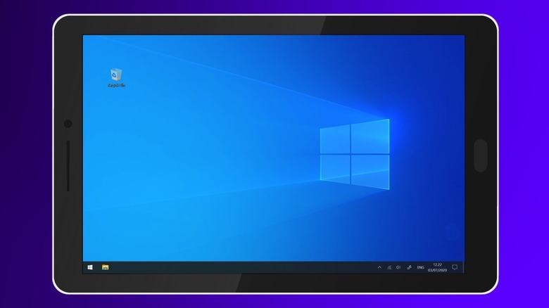 An old tablet working as a Windows 10 monitor via the SuperDisplay app