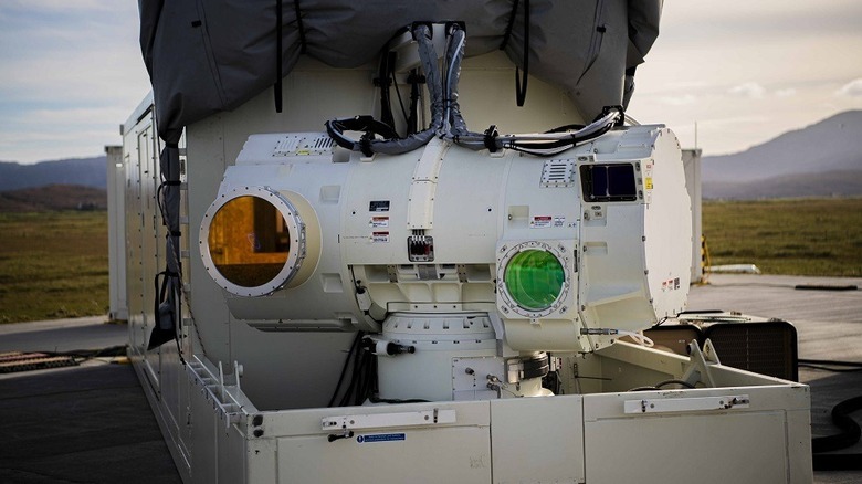 The DragonFire laser system stands on a rotating turret.