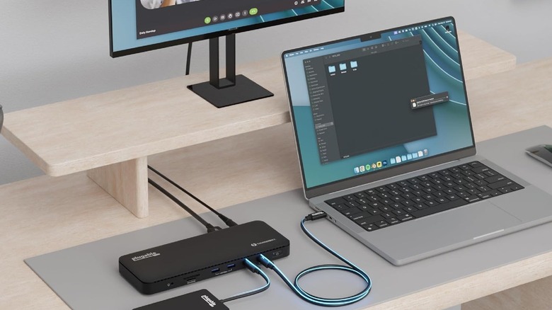 Plugable Thunderbolt 4 Dock connected to a laptop