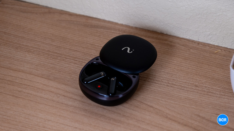 Viaim RecDot in a charging case