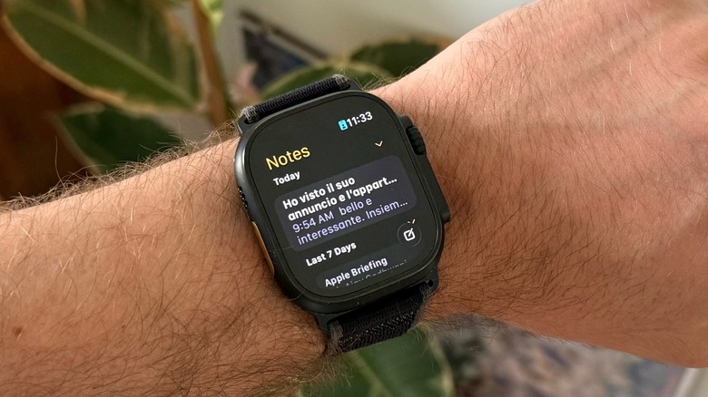 Apple Watch Ultra 2 running watchOS 26's new Notes app
