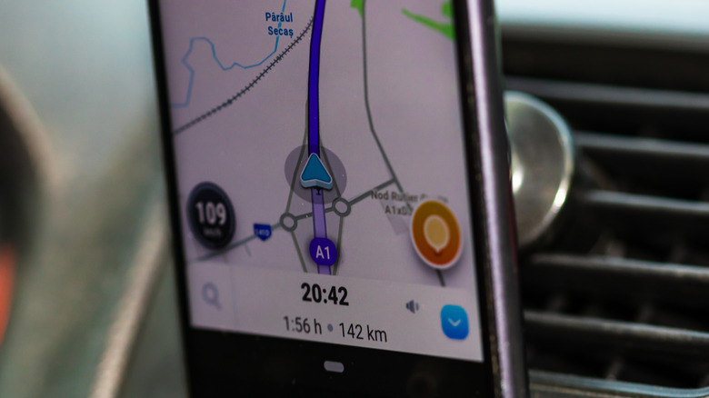 Waze navigation showing the current speed of travel.
