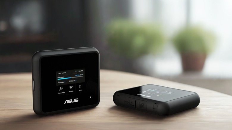 Image showing an ASUS Mobile 5G mobile router