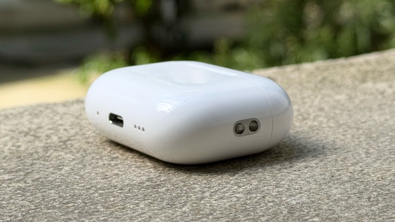 Close-up shot of the bottom of AirPods Pro 3 charging case