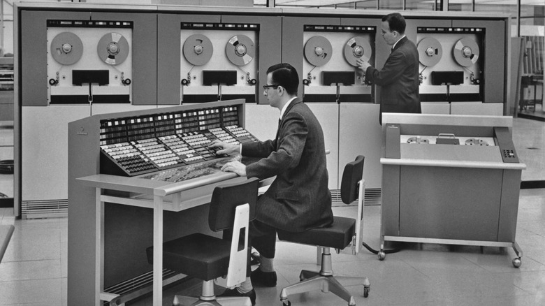 1960s-era mainframe computer in operation