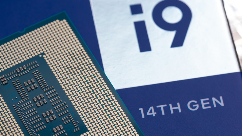 Intel processor next to i9 14th gen box