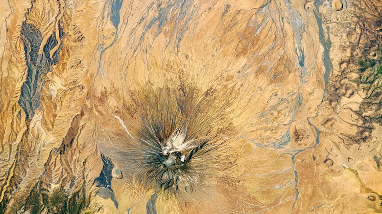Aerial view of the East African Rift System showing geological changes.
