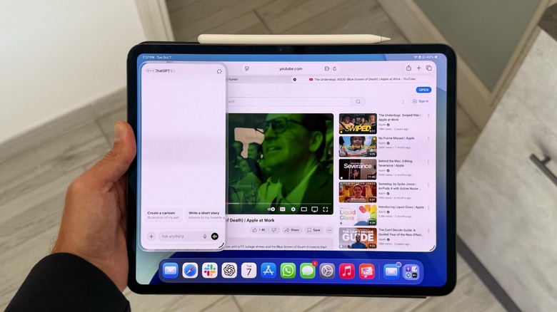iPadOS 26.1 beta 2 re-adds the Slide Over mode