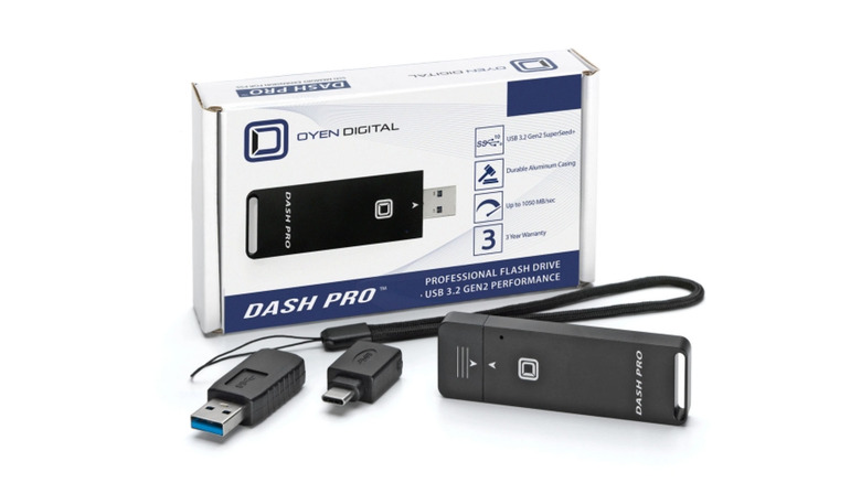 The Oyen Digital Dash Pro 4TB USB drive and included accessories against a white background