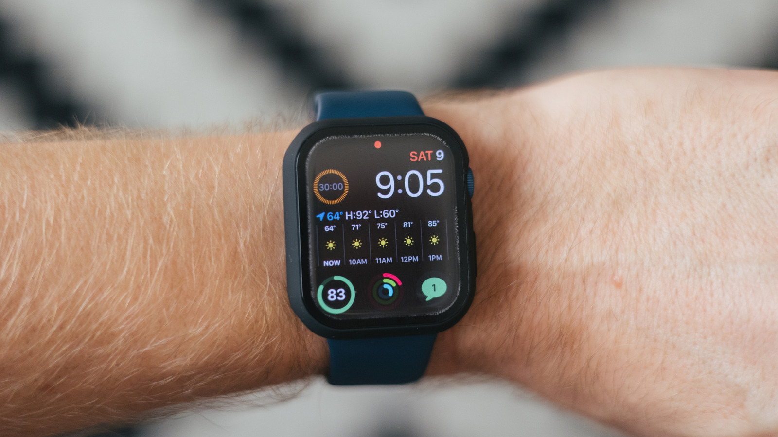 What That Red Dot On Your Apple Watch Means – And How To Get Rid Of It – BGR