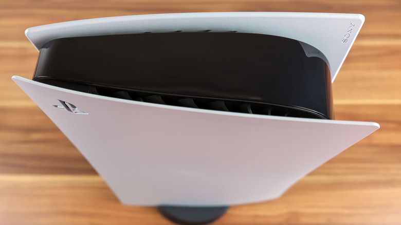 top down view of the PlayStation 5 casing while it is standing upright