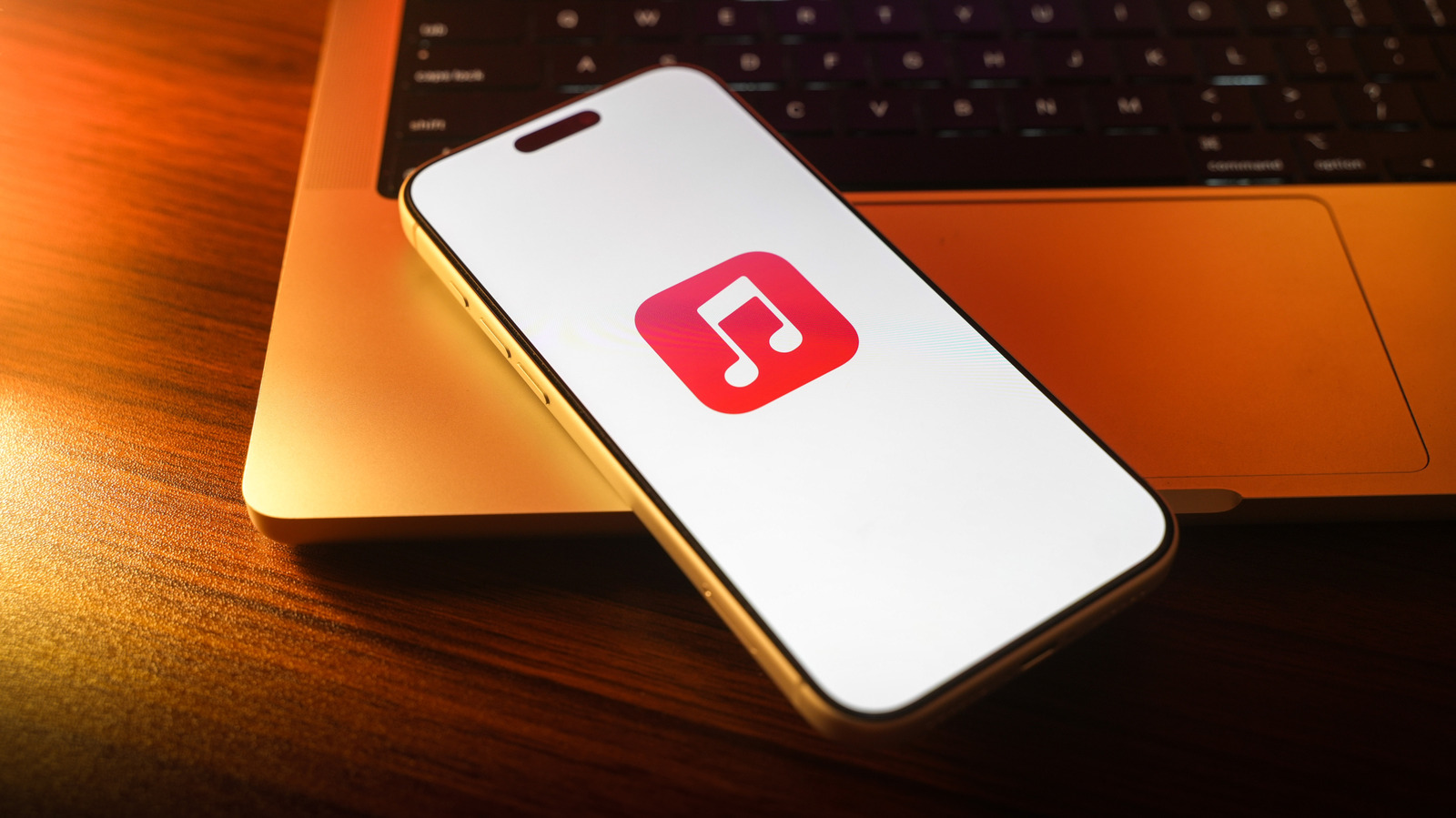 Which Apple Music Plan Gives You The Most For Your Money?
