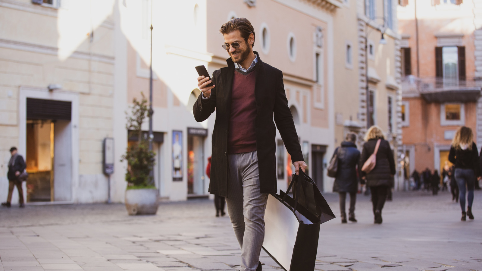 Which Navigation App Is The Best For Walking?