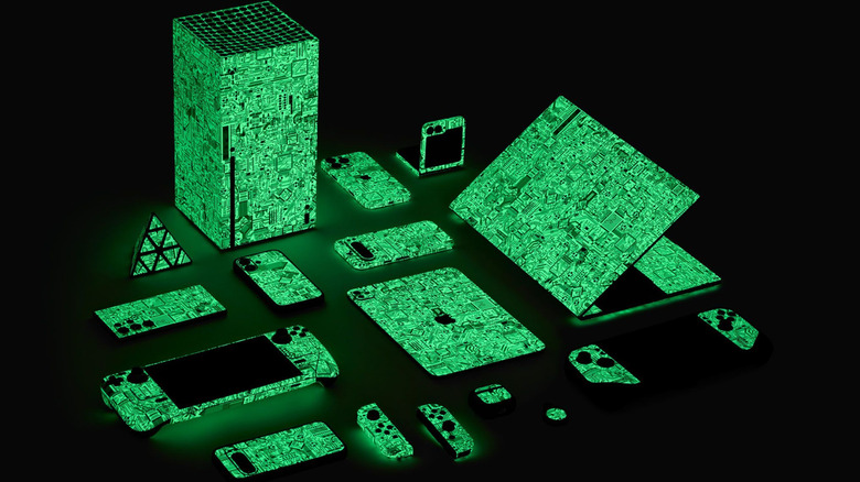 Dbrands circuit board tech skin range in collaboration with Linus Tech Tips, showcasing it's show in the dark feature