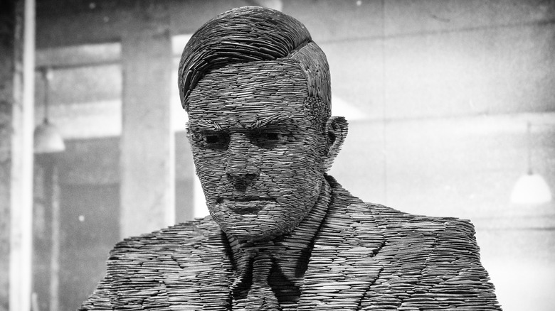 Statue of Alan Turing's likeness